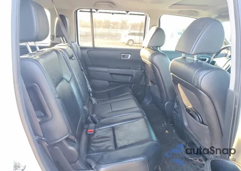 2014 Honda Pilot Touring z USA, uszkodzony, nr VIN 5FNYF4H91EB009052